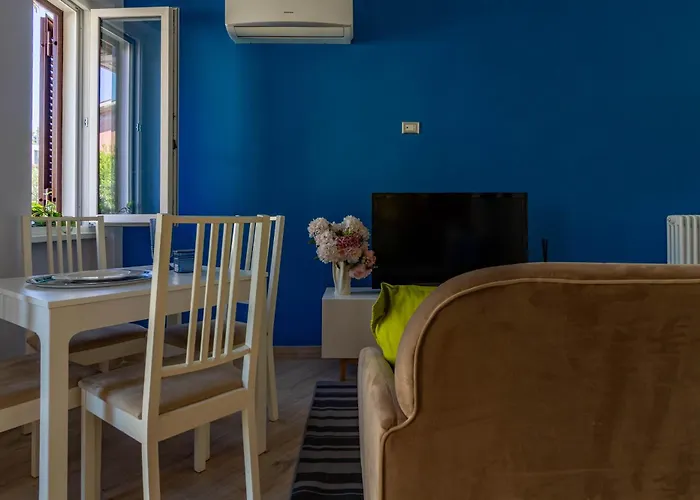 M In Apartament
