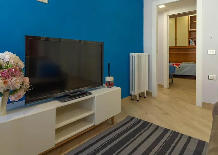 M In Apartament
